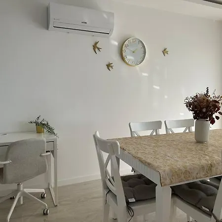 Beach, Ocean View & Bright House Villa