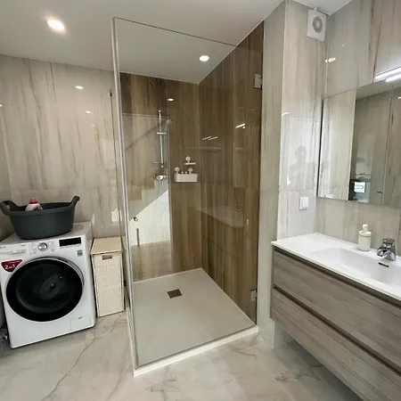 Beach, Ocean View & Bright House Villa *