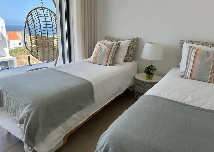 Villa Beach, Ocean View & Bright House