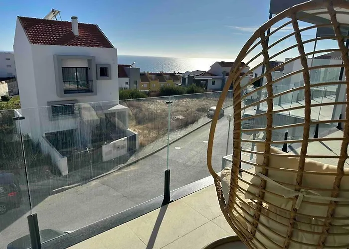 Beach, Ocean View & Bright House *