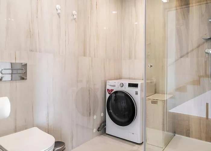 Beach, Ocean View & Bright House *