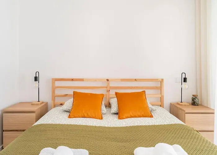 Beach, Ocean View & Bright House Ericeira