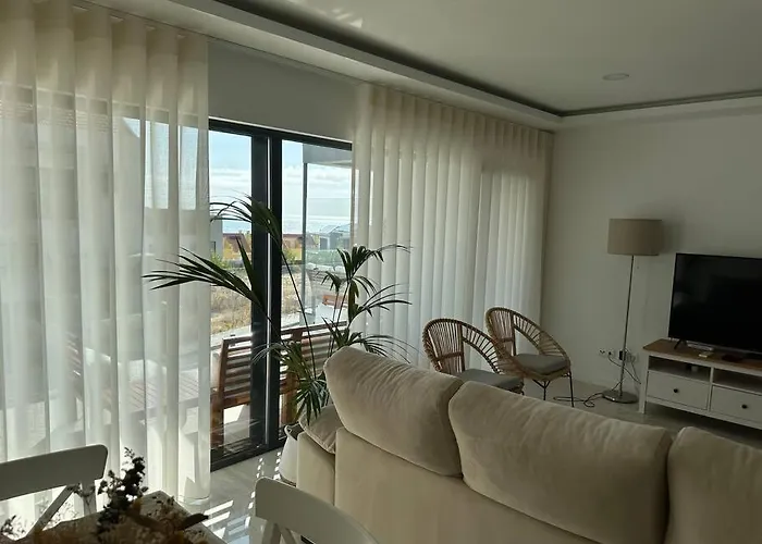 Villa Beach, Ocean View & Bright House *