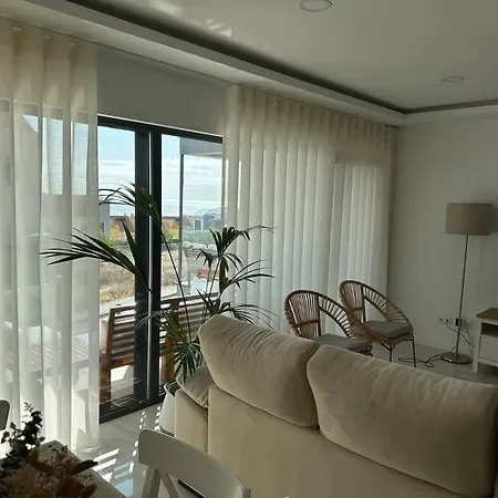 빌라 Beach, Ocean View & Bright House *